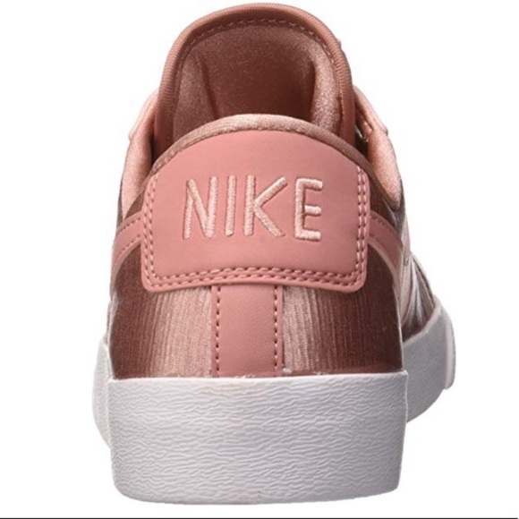 Rare Nike leather low top sneakers - NIB! - Picture 6 of 8